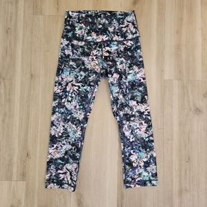 Lululemon Wunder Under High Rise Women's Size 6 Crop Leggings